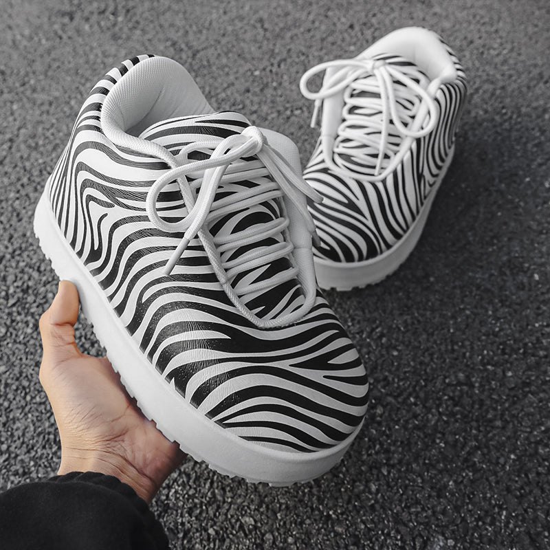 'Wild Stride' X9X Moon Boots
