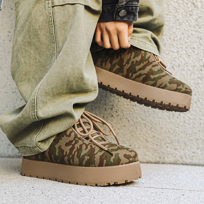 'Wild Stride' X9X Moon Boots
