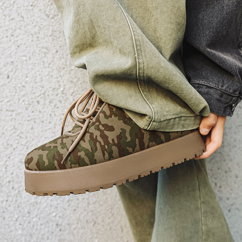 'Wild Stride' X9X Moon Boots