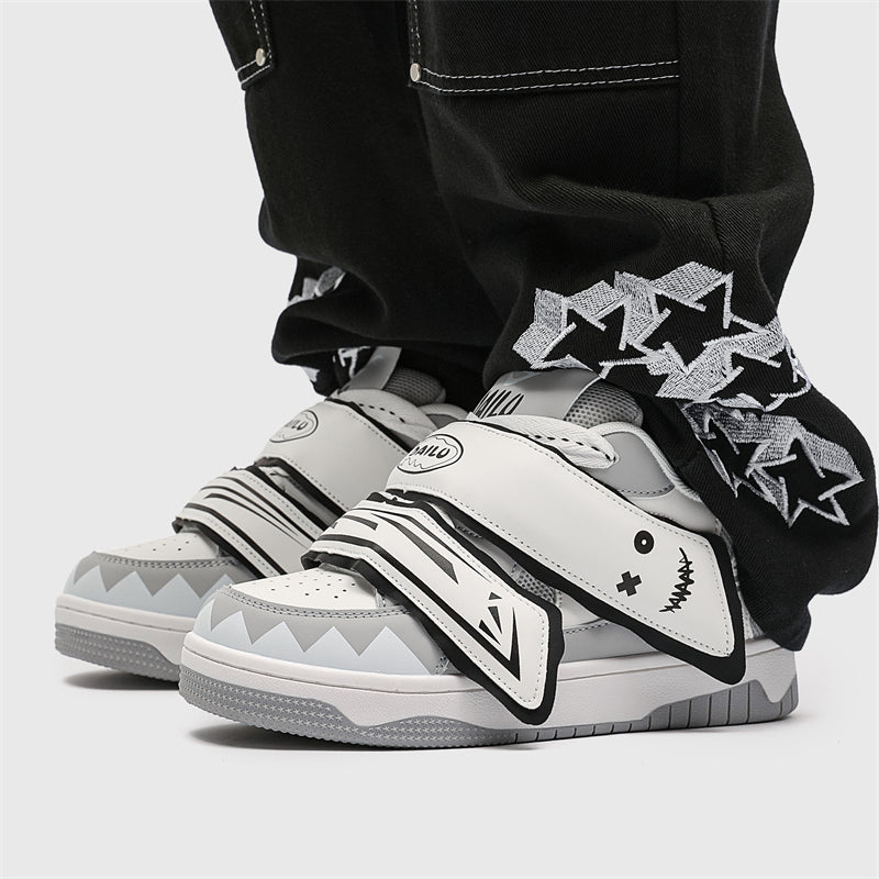 'Thunder Thrive' X9X Sneakers