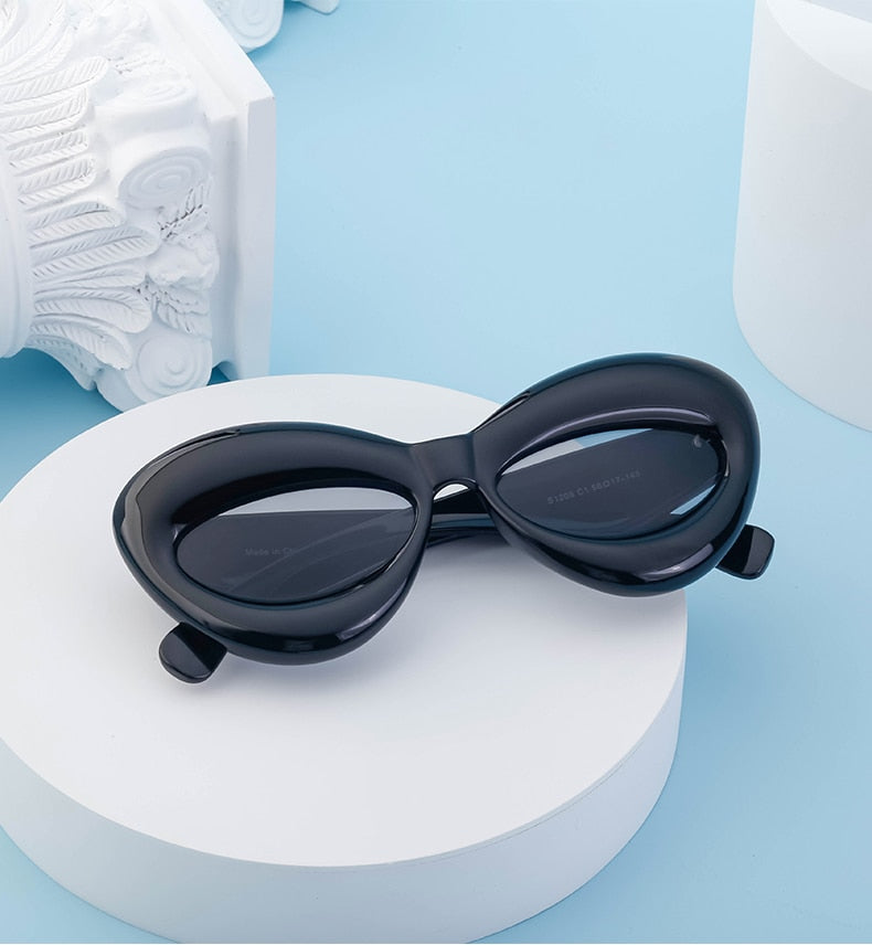 REYANA Oversized Sunglasses