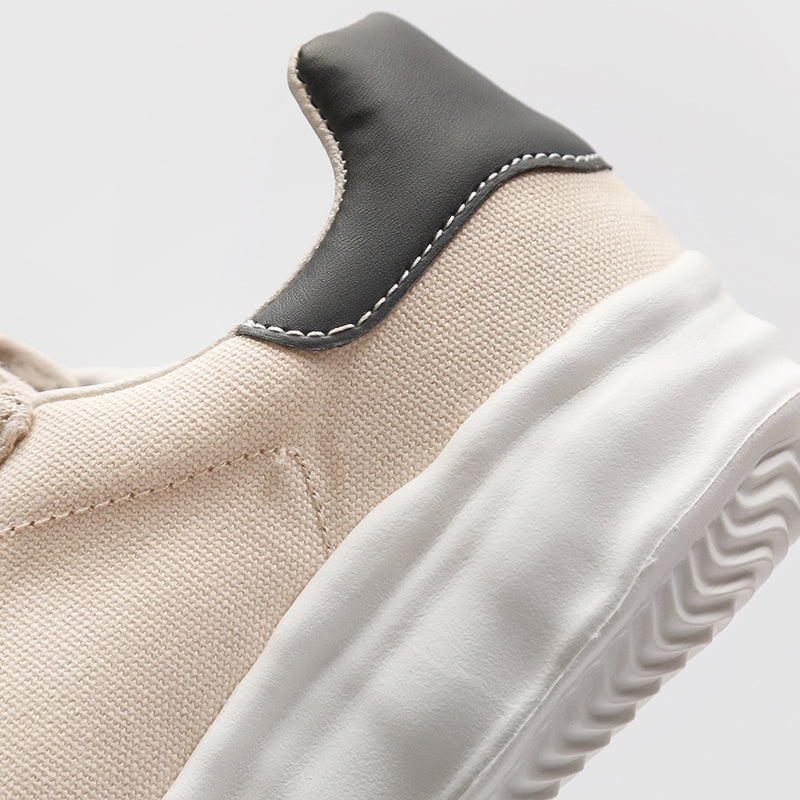 EOWYN Chunky Sneakers