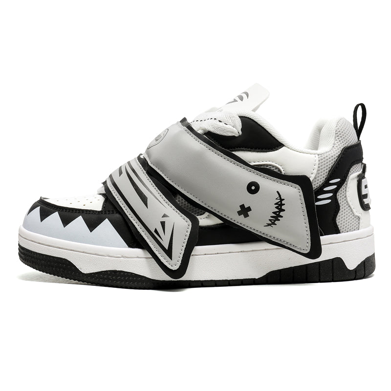 'Thunder Thrive' X9X Sneakers in Black/Gray