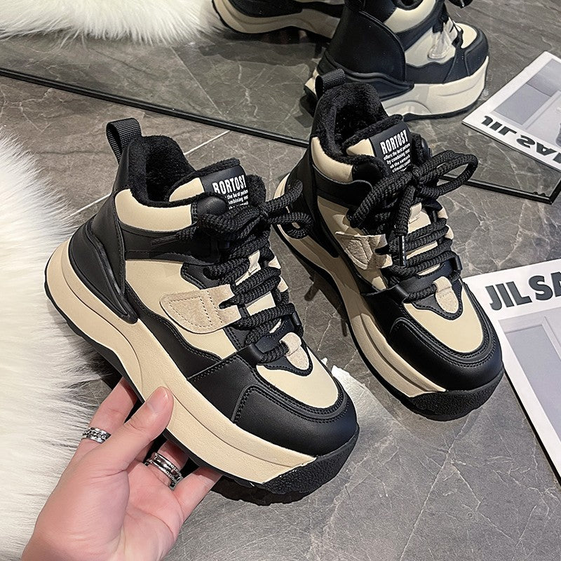 DELIA Chunky Sneakers