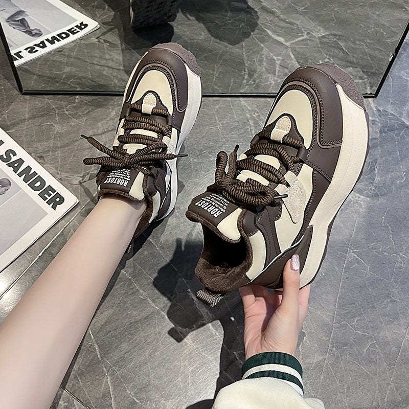 DELIA Chunky Sneakers