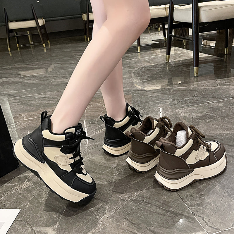 DELIA Chunky Sneakers