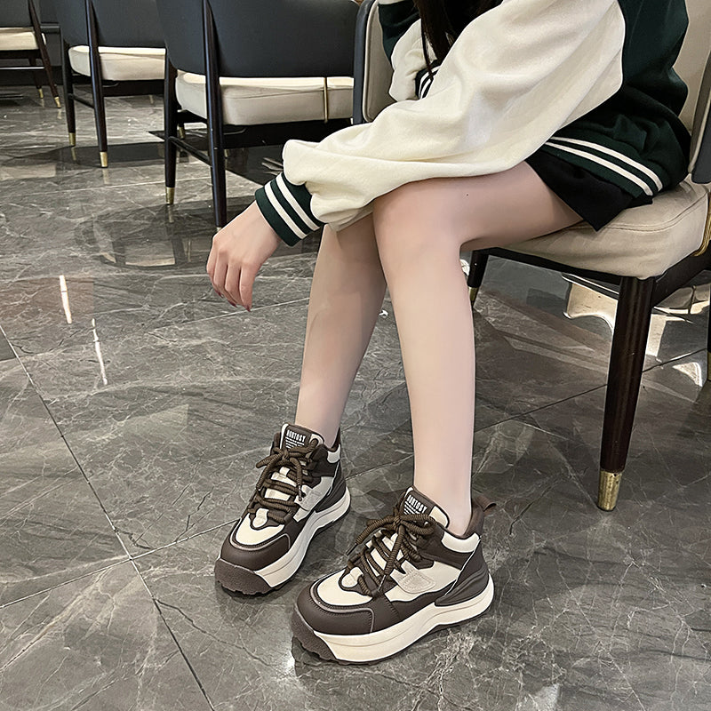 DELIA Chunky Sneakers