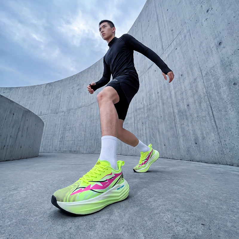 ‘Vertex Loom’ X9X Sneakers
