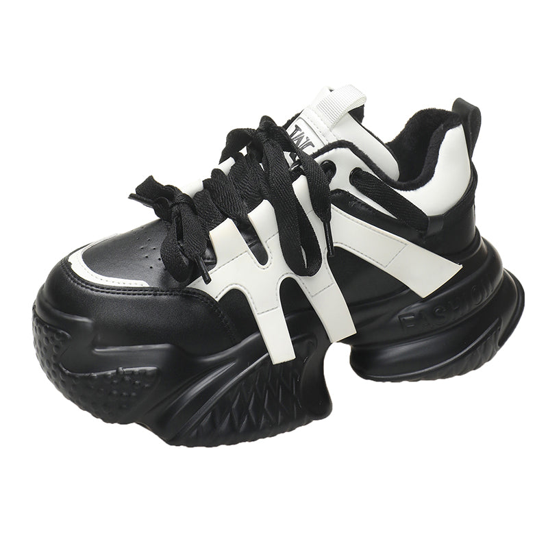 ‘Gladiator Sprint’ X9X Sneakers in Black