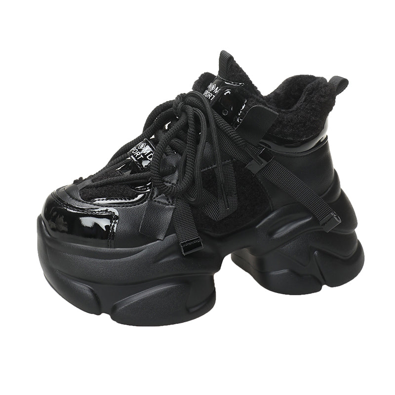DARINE Chunky Sneakers in Black