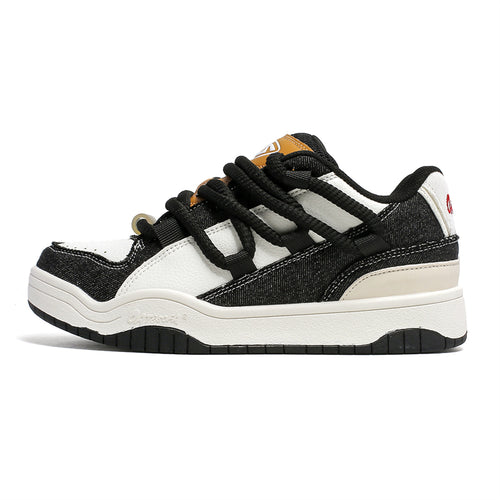 'Divine Dynasty’ X9X Sneakers in Black/White