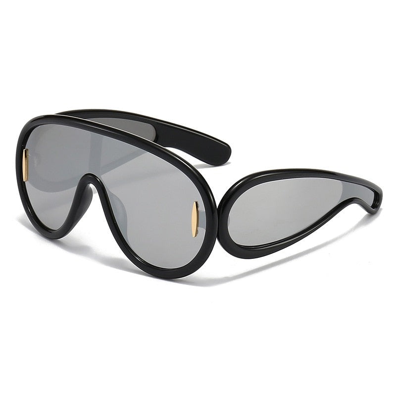ISHIRA Oversized Sunglasses