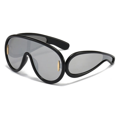 ISHIRA Oversized Sunglasses