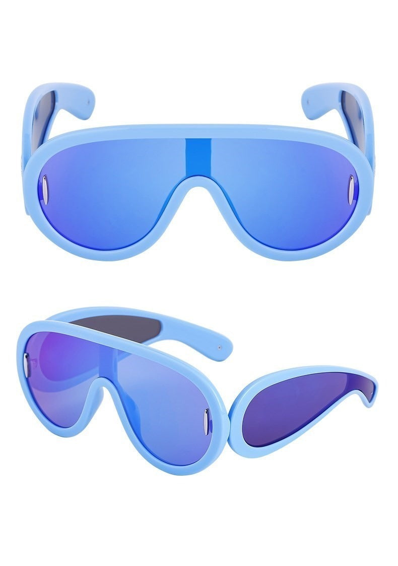 ISHIRA Oversized Sunglasses
