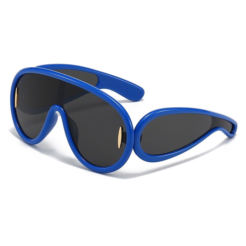 ISHIRA Oversized Sunglasses