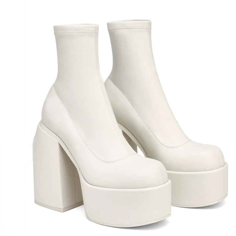 ELVA High Heel Ankle Boots in White