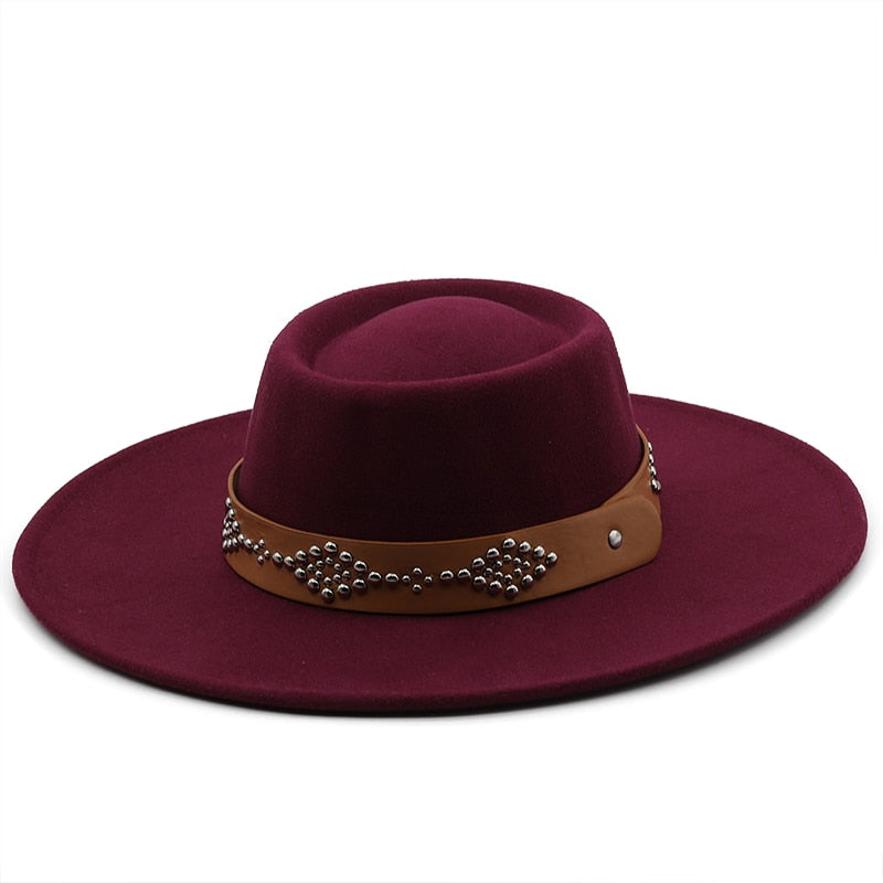IZARIA Fedora Hat in Wine Red