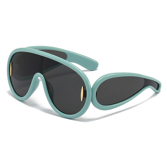 ISHIRA Oversized Sunglasses