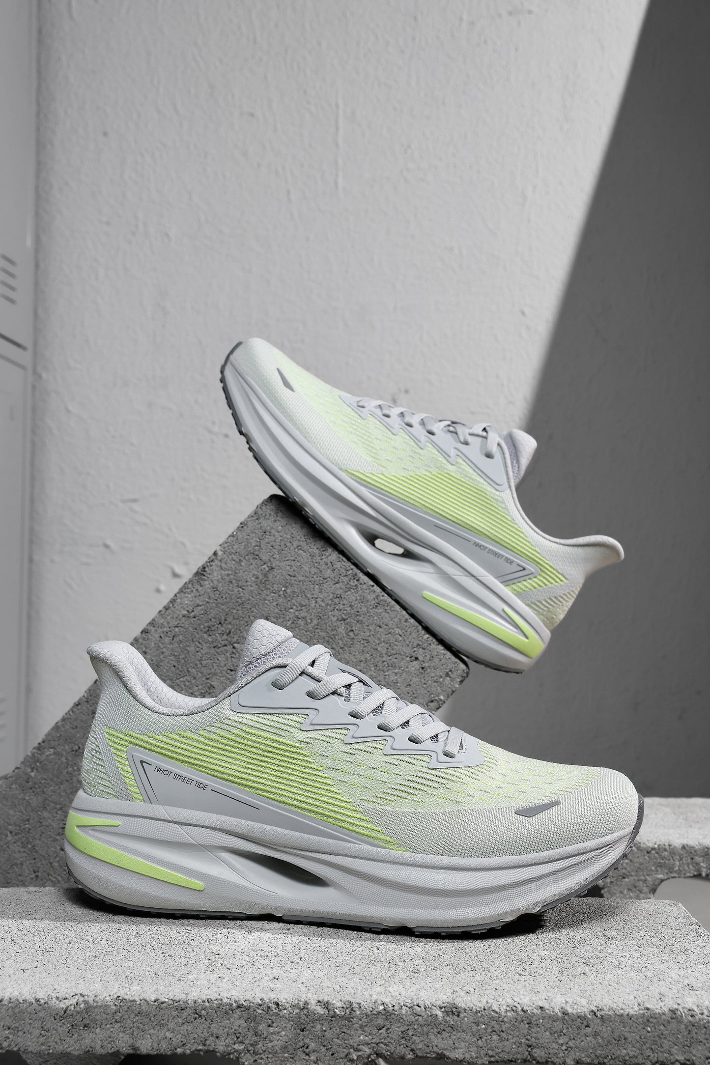 ‘Virexon Drift’ X9X Sneakers