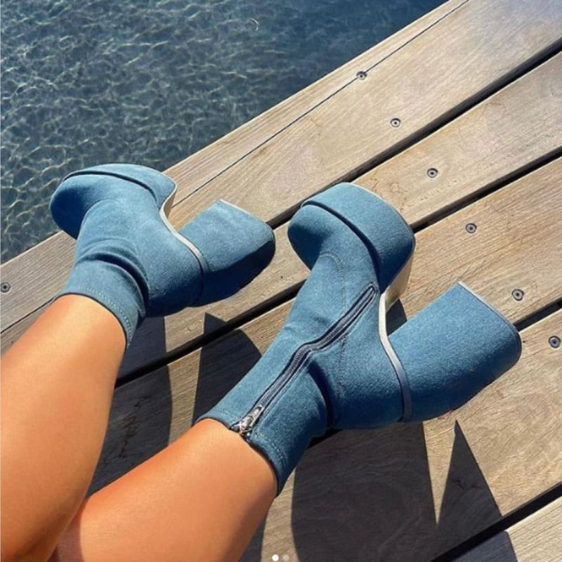 EVERA High Heel Ankle Boots
